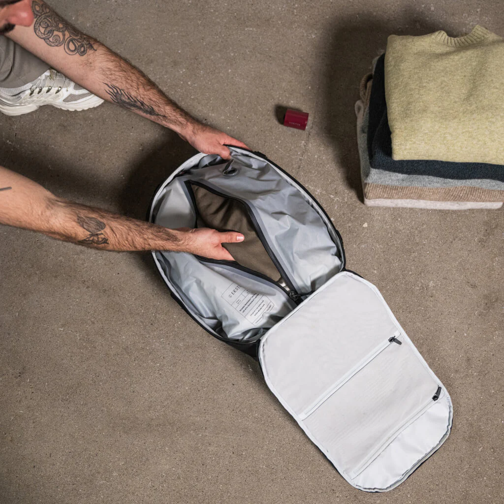 Trackable TravelPack™ Bundle - Android - Image 43